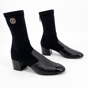 Chanel 2022 Black Knit CC Logo Patent Cap Toe Mid Heel Sock Booties EU 37.5
